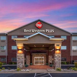 Best Western Plus Capital Inn